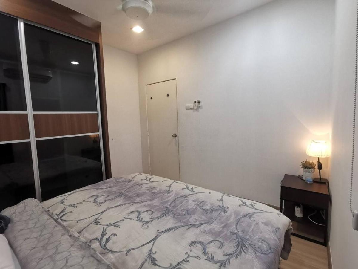 Enarahomes Shah Alam Esterno foto