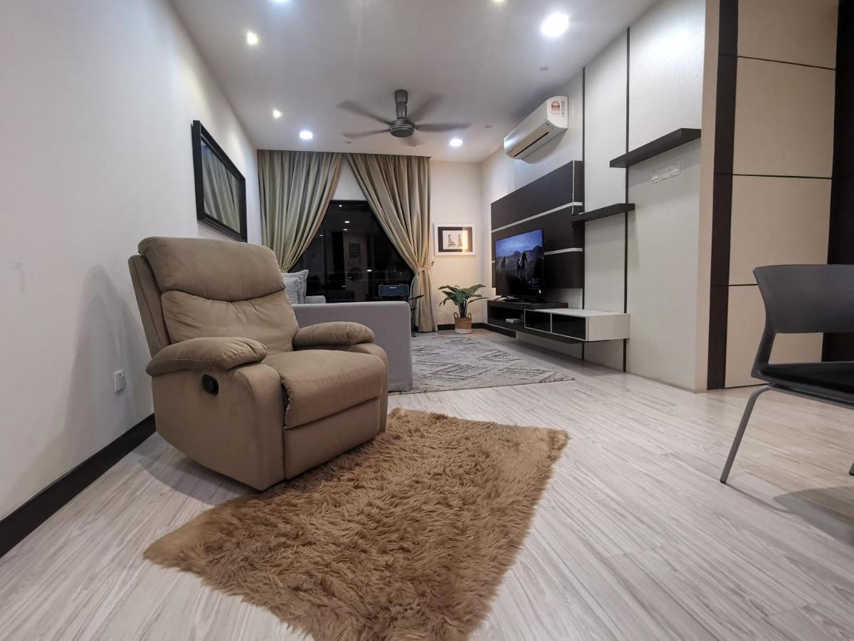 Enarahomes Shah Alam Esterno foto