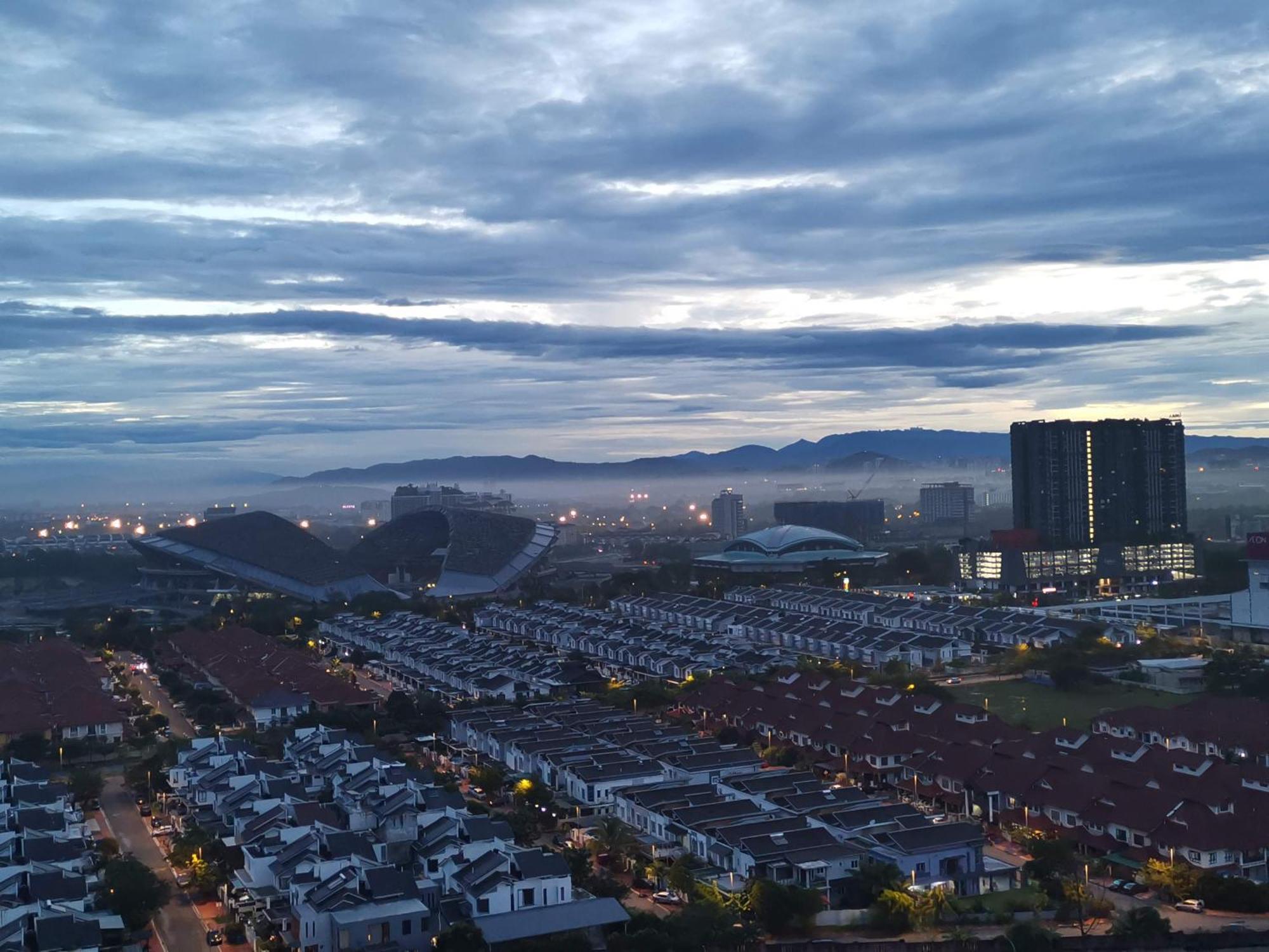 Enarahomes Shah Alam Esterno foto